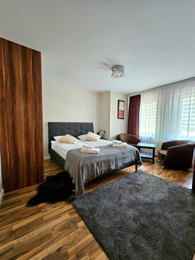 Zacisze Nad Nida Resort Pinczow Exterior foto