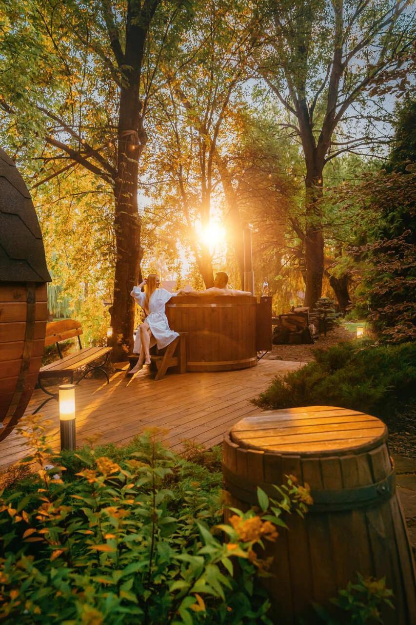 Zacisze Nad Nida Resort Pinczow Exterior foto