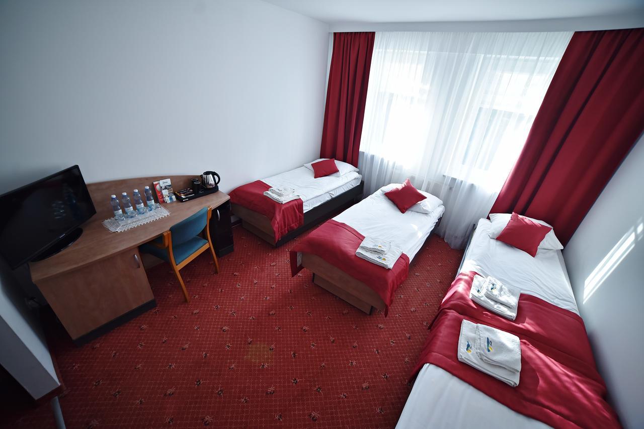 Zacisze Nad Nida Resort Pinczow Exterior foto